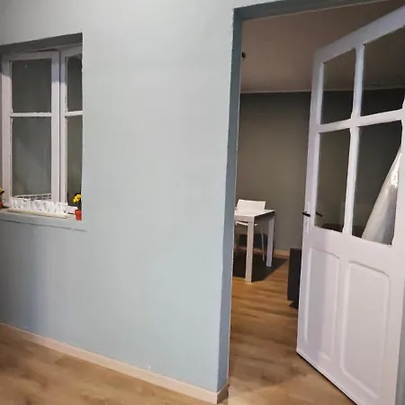 Apartament Di La 2 *